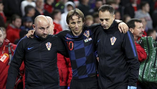 选帅往往需 选帅往往需